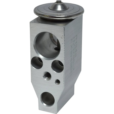 Universal Air Cond CHEV CITY EXPRESS 16-15 EX10499C